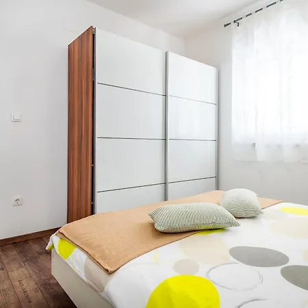 Hébergement de vacances House Goran *