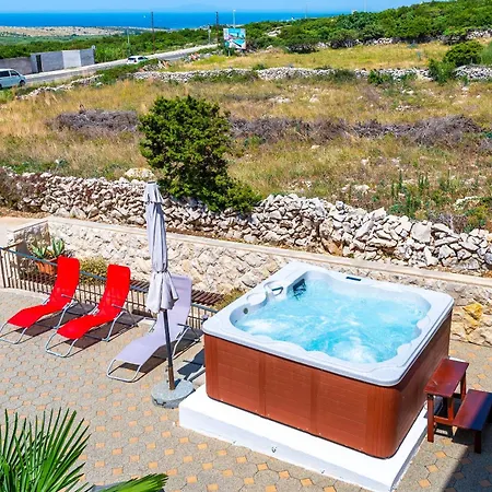 Сasa de vacaciones House Goran Kolan